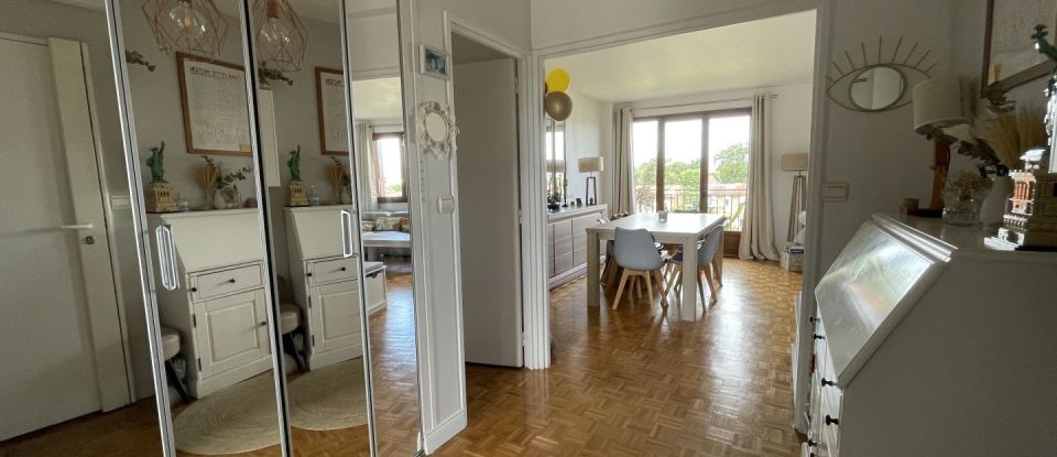 Appartement 3 pièces de 76 m² à Saint-Maur-des-Fossés (94210)