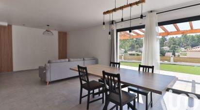 Maison traditionnelle 5 pièces de 105 m² à Brignoles (83170)