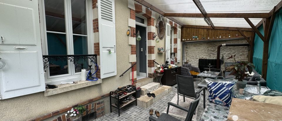 House 5 rooms of 145 m² in Lorrez-le-Bocage-Préaux (77710)