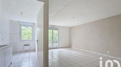 Appartement 4 pièces de 75 m² à Vichy (03200)