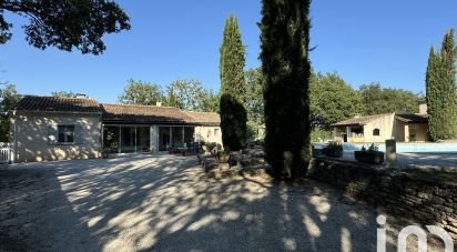 Maison 6 pièces de 216 m² à Cabrières-d'Avignon (84220)