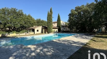 Maison 6 pièces de 216 m² à Cabrières-d'Avignon (84220)