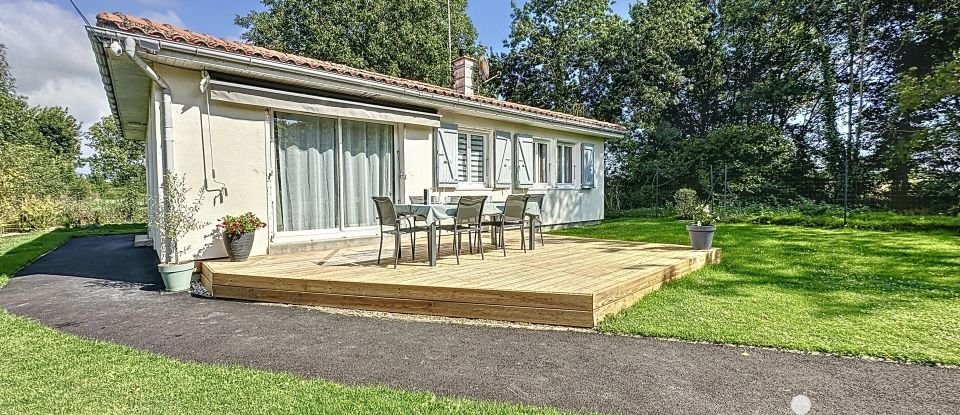 Maison 4 pièces de 83 m² à Vouhé (17700)