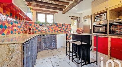 House 5 rooms of 110 m² in Soisy-sur-École (91840)