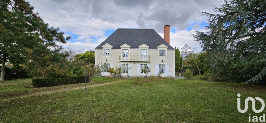 Maison traditionnelle 6 pièces de 184 m² à Rezé (44400)