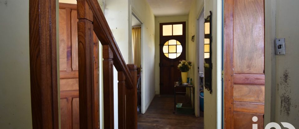 Traditional house 4 rooms of 46 m² in Trégunc (29910)