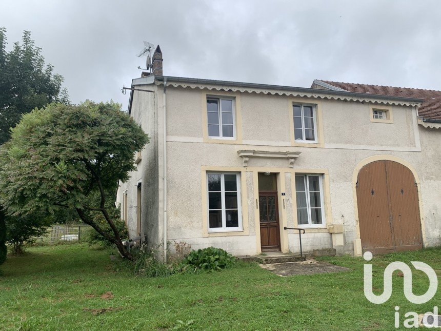 Maison 6 pièces de 145 m² à Breuvannes-en-Bassigny (52240)