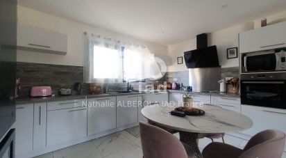 House 5 rooms of 120 m² in Ornaisons (11200)