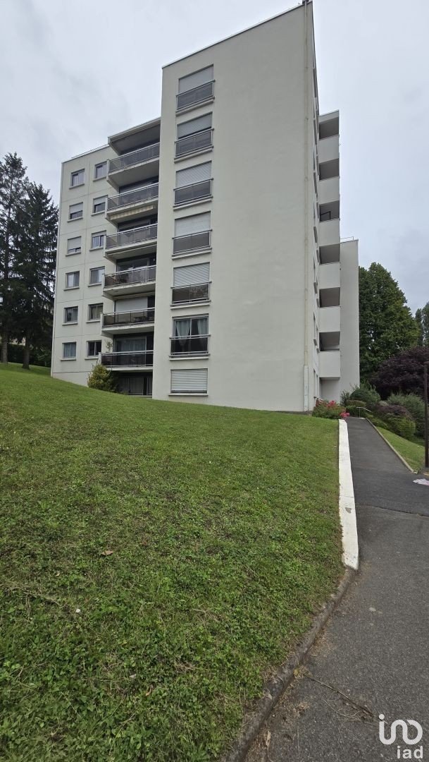 Appartement 4 pièces de 81 m² à Viry-Châtillon (91170)