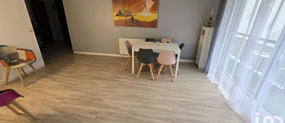 Appartement 4 pièces de 81 m² à Viry-Châtillon (91170)