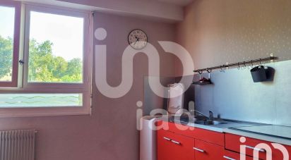 Apartment 2 rooms of 43 m² in Montluçon (03100)