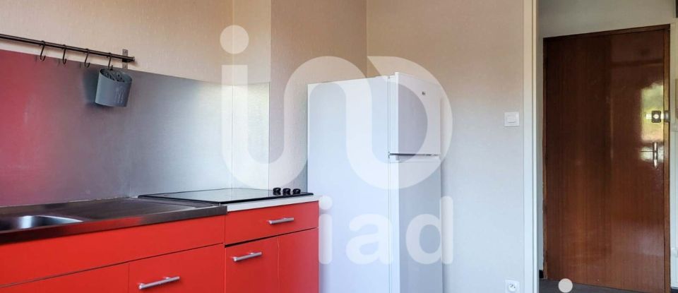 Appartement 2 pièces de 43 m² à Montluçon (03100)