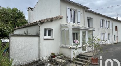 Maison 6 pièces de 122 m² à Prin-Deyrançon (79210)