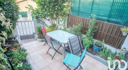 Apartment 1 room of 24 m² in Puget-sur-Argens (83480)