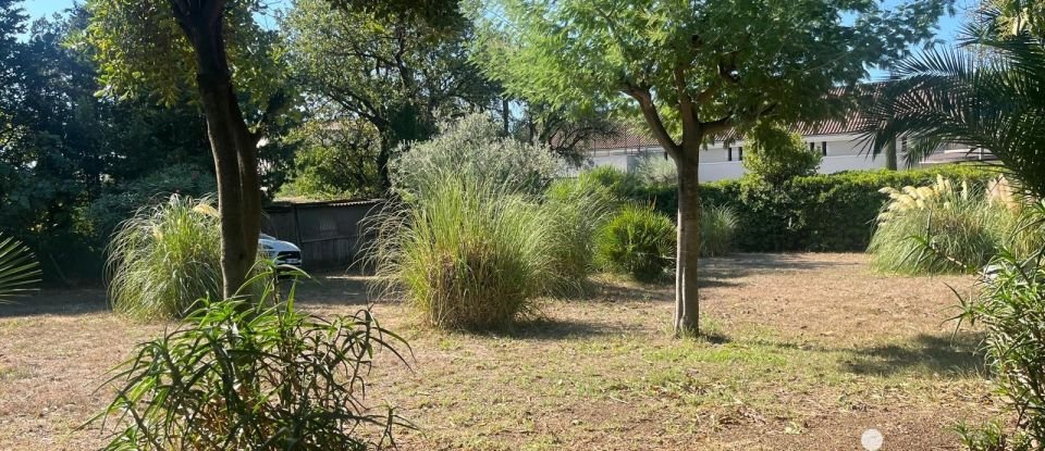 Maison traditionnelle 4 pièces de 160 m² à Grimaud (83310)