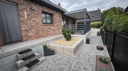 Maison 6 pièces de 137 m² à Avesnes-les-Aubert (59129)