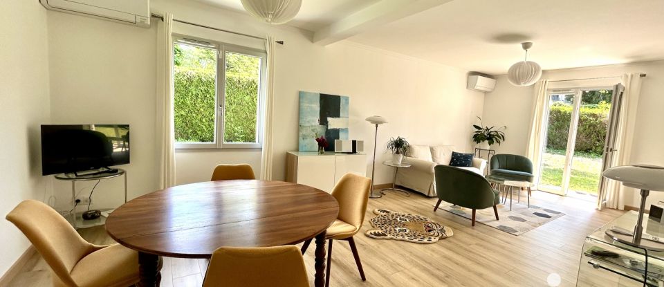 Maison 5 pièces de 110 m² à Saint-Cyr-sur-Loire (37540)