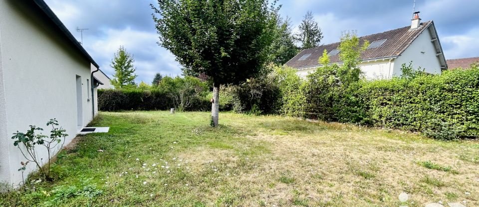 Maison 5 pièces de 110 m² à Saint-Cyr-sur-Loire (37540)