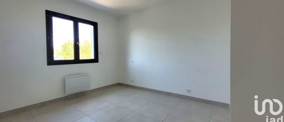 Maison 4 pièces de 89 m² à Piolenc (84420)