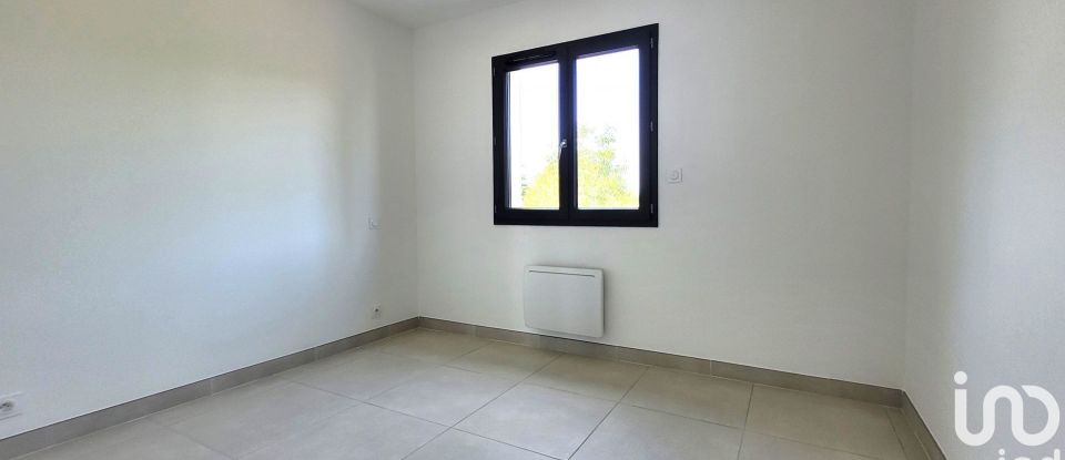 Maison 4 pièces de 89 m² à Piolenc (84420)