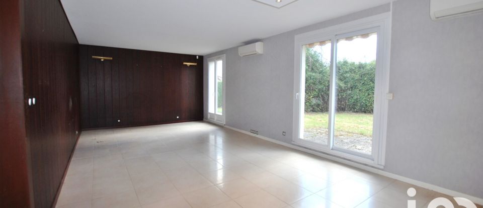 House 5 rooms of 148 m² in Ouzouer-sur-Trézée (45250)