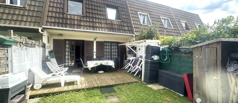 Maison traditionnelle 4 pièces de 90 m² à La Queue-en-Brie (94510)