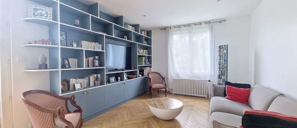 Maison 6 pièces de 159 m² à Sucy-en-Brie (94370)