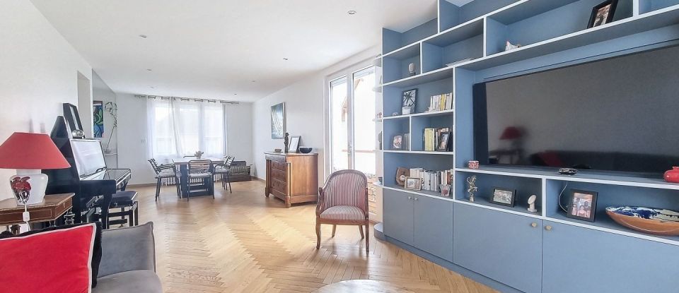 Maison 6 pièces de 159 m² à Sucy-en-Brie (94370)