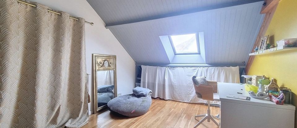 Maison 6 pièces de 159 m² à Sucy-en-Brie (94370)