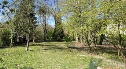 Land of 650 m² in Chessy (77700)