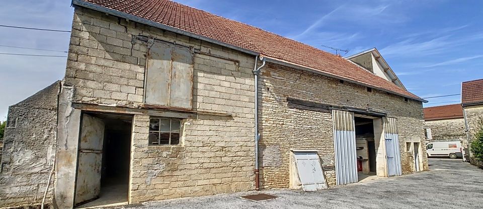 House 7 rooms of 143 m² in Richebourg (52120)