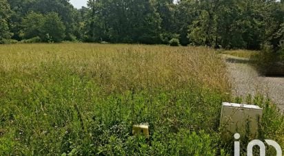 Land of 1,130 m² in Saint-Junien (87200)