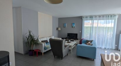 House 4 rooms of 101 m² in Saint-Médard-d'Aunis (17220)