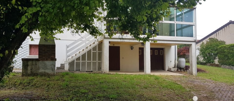 Maison traditionnelle 6 pièces de 116 m² à Glannes (51300)