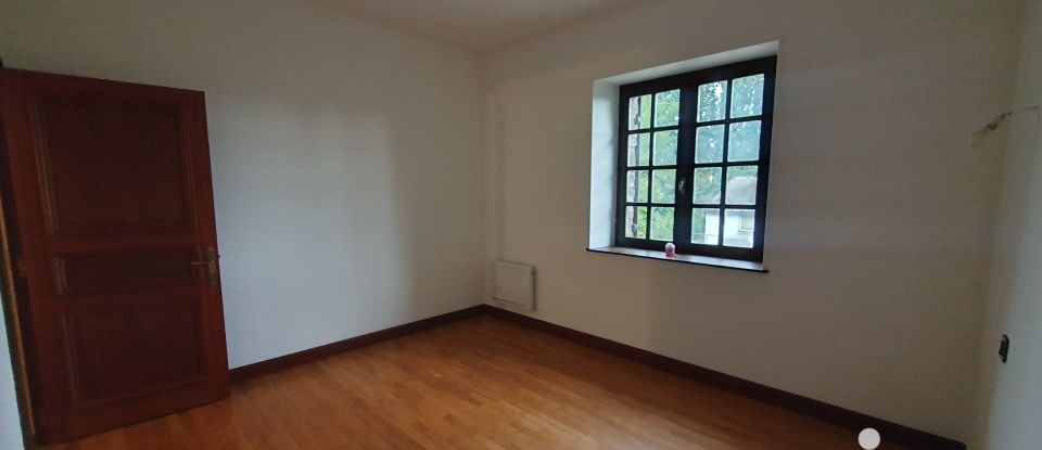 Maison 6 pièces de 192 m² à Meuzac (87380)