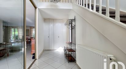 Maison 7 pièces de 183 m² à Santeny (94440)