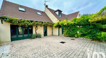 Traditional house 6 rooms of 170 m² in Le Meux (60880)