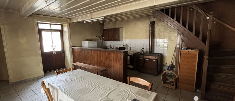 Maison 8 pièces de 150 m² à Duerne (69850)