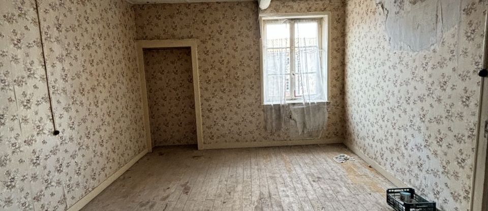 Maison 8 pièces de 150 m² à Duerne (69850)