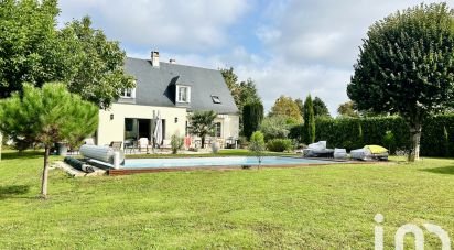 Maison 8 pièces de 190 m² à Saint-Cyr-sur-Loire (37540)