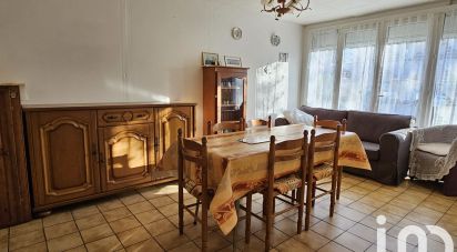 House 5 rooms of 98 m² in Morangis (91420)