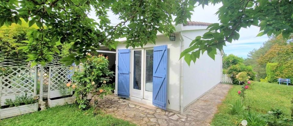 Maison 5 pièces de 123 m² à Moissac (82200)