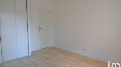 Apartment 2 rooms of 43 m² in L'Haÿ-les-Roses (94240)