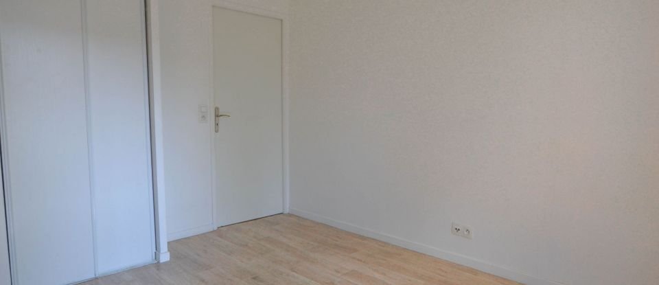 Appartement 2 pièces de 43 m² à L'Haÿ-les-Roses (94240)