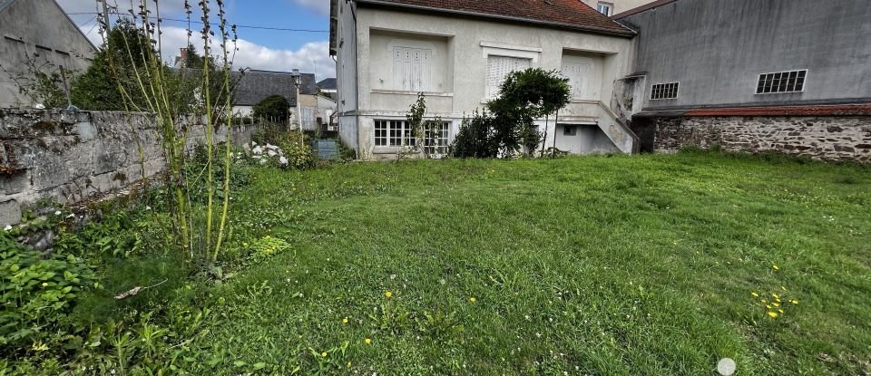 Town house 6 rooms of 130 m² in Boussac (23600)