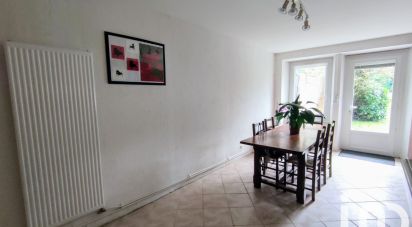 House 8 rooms of 219 m² in GLIÈRES-VAL-DE-BORNE (74130)