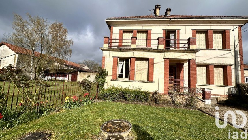 Maison traditionnelle 5 pièces de 150 m² à Machault (08310)