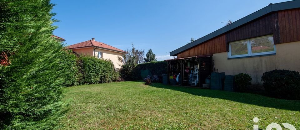 Maison 4 pièces de 111 m² à Saint-Genis-Pouilly (01630)