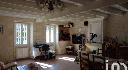 House 8 rooms of 300 m² in Préguillac (17460)