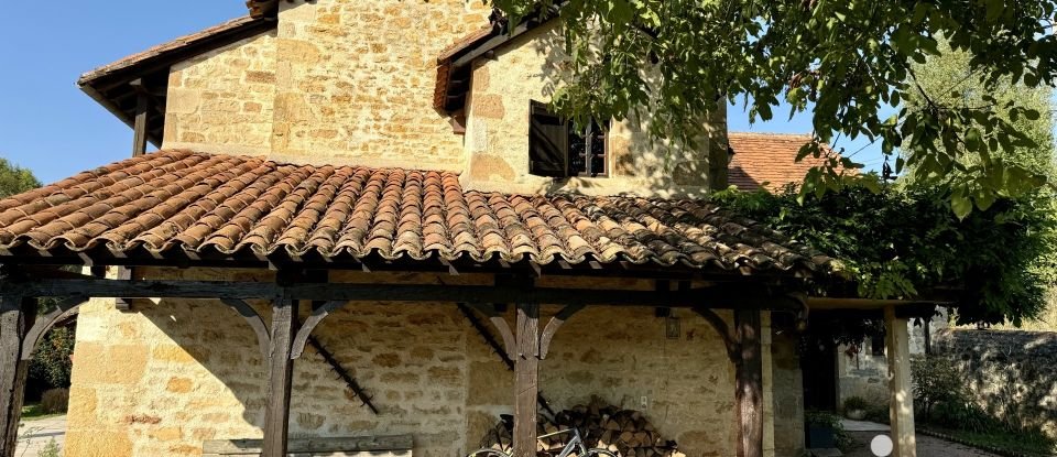 Traditional house 5 rooms of 187 m² in Balaguier-d'Olt (12260)